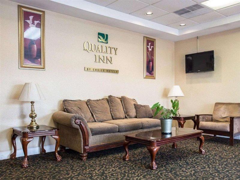 Rodeway Inn Harbison Area コロンビア エクステリア 写真