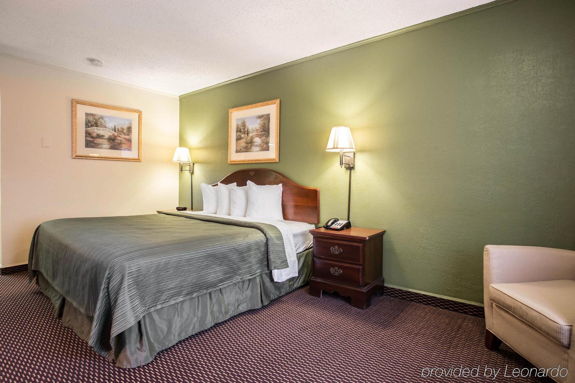 Rodeway Inn Harbison Area コロンビア エクステリア 写真