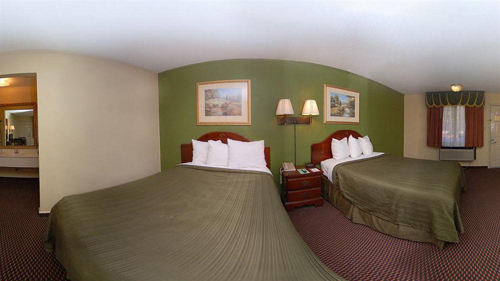 Rodeway Inn Harbison Area コロンビア エクステリア 写真